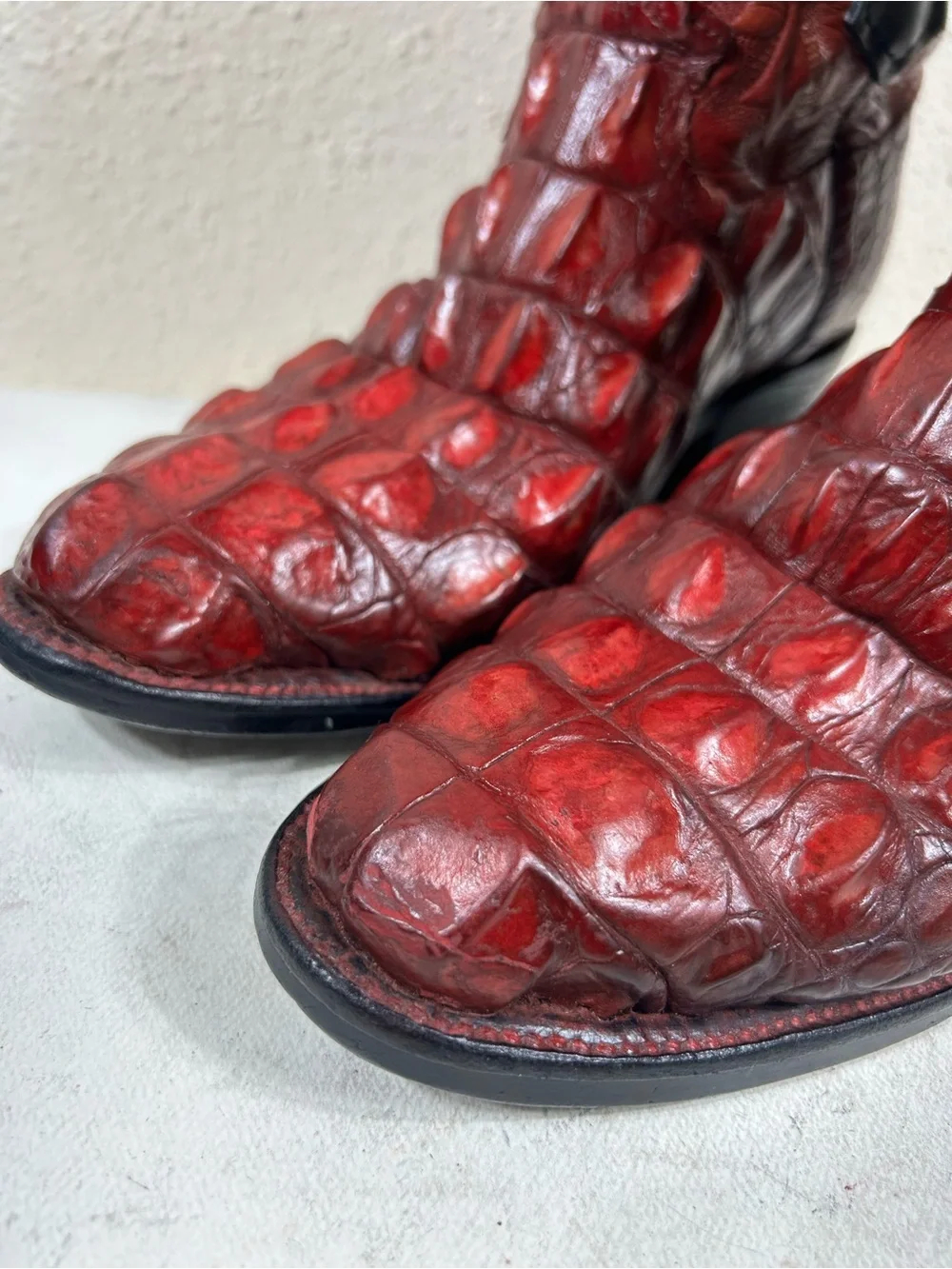 BOTAS RIOS vintage 90s giant hornback crocodile western ankle boots